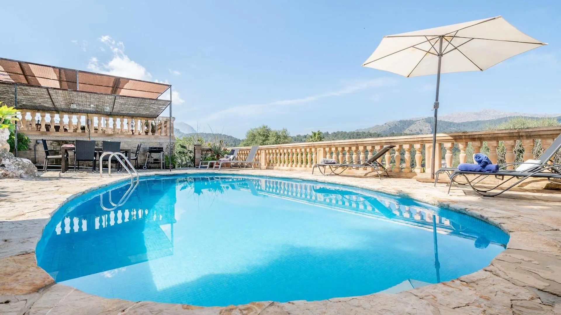 Pou Dels Escarabats Villa Pollenca Spain