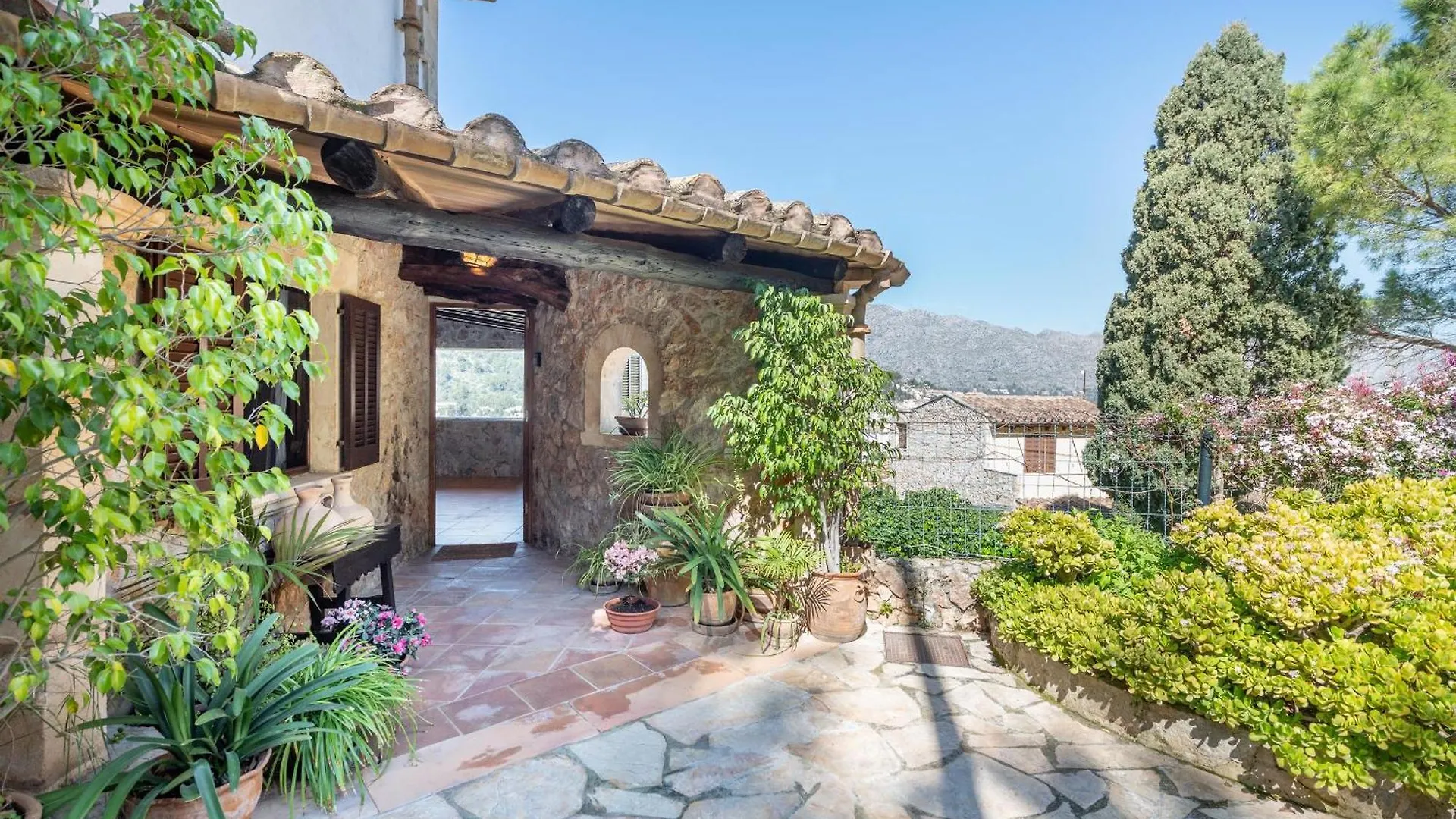 Pou Dels Escarabats Villa Pollenca